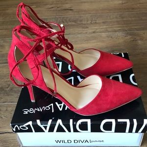 WILD DIVA-NWT Red Tie Faux Suede Heels